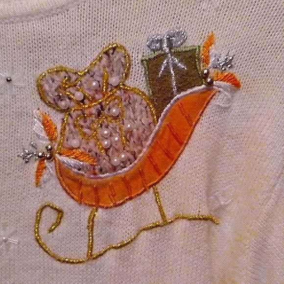 Basic additions holiday medium cream long sleeved Christmas sweater embellished - Picture 3 of 9